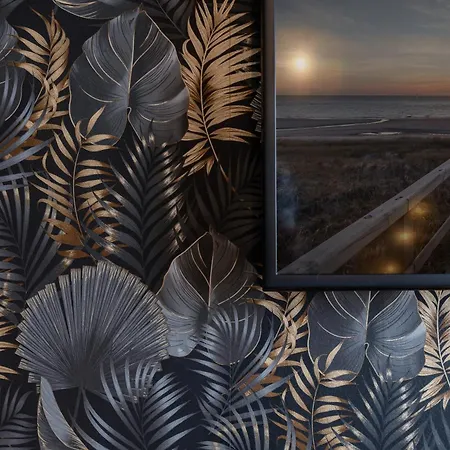 Agnes * 韦斯特兰